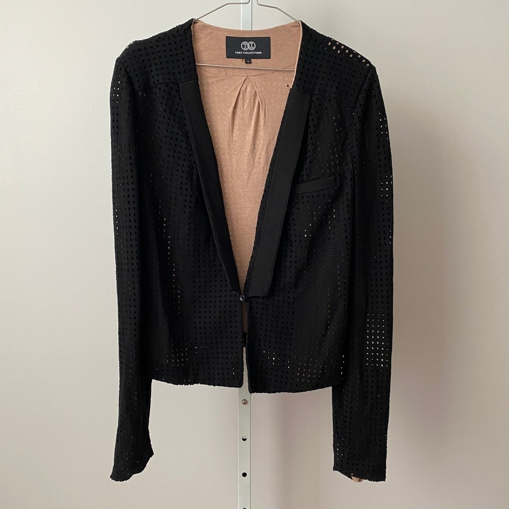TART COLLECTIONS sz S Black‎ Laser Cut Blazer Jacket Career Office Siren